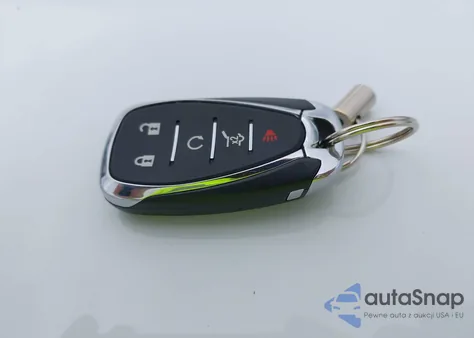 2021 Chevrolet Equinox Fwd Lt z USA, uszkodzony, nr VIN 3GNAXKEV5MS109513